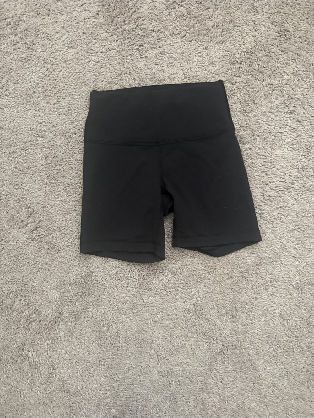 lululemon athletica Black High-Rise Bike Shorts length 6inches